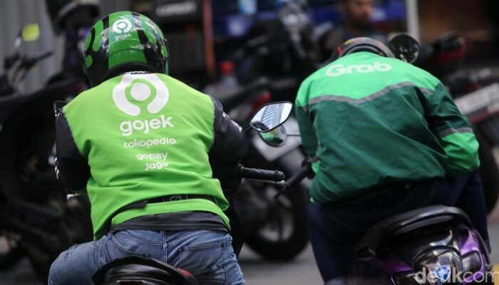 **Alasan Ojol Tolak Merger Gojek-Grab: Dampak Pemutusan Mitra hingga Monopoli Usaha**