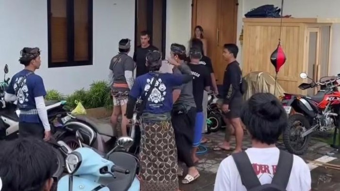 **Bali Viral: Pertengkaran Bule dan Lomba Layang-Layang di Tabanan**