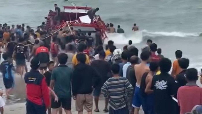 **Buntut Tragedi Kapal Tenggelam, Pulau Tikus Bengkulu Ditutup Sementara untuk Wisata**