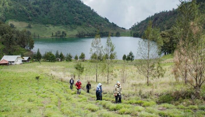 **Eksplorasi Eksotis Gunung Semeru: Pendakian Dibuka Sampai Ranu Kumbolo**