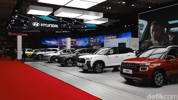 Penjualan Mobil di Indonesia Ambruk, Gaikindo Ungkap Biang Keroknya yang Memprihatinkan