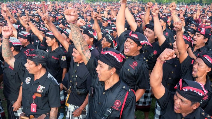 13 Ribu Pecalang Berkumpul, Suarakan Tolak Premanisme - Update 1