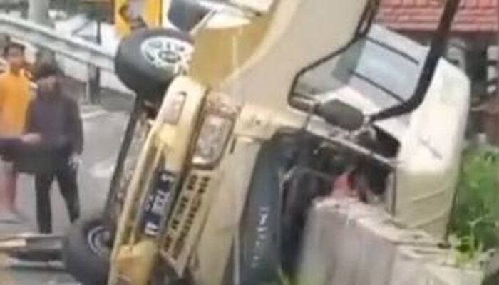 Tragedi Jalur Tengkorak: Kecelakaan Maut Menyapu 5 Wisatawan di Tawangmangu