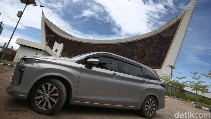 **Pajak Avanza di Malaysia Rp 300 Ribuan: Tak Ada Perpanjang, Balik Nama Rp 500 Ribu**