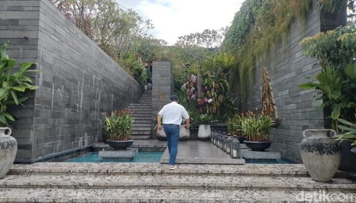 “Mengungkap Misteri Bumi Aki, Tempat Pengisi Lapar Traveler di Hutan Lebat”