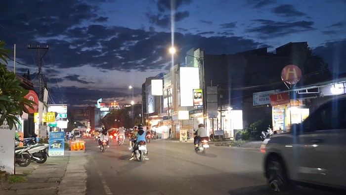 **Hotel dan Kos-kosan di Cakranegara Mataram, Tempat Menarik untuk Wisatawan**