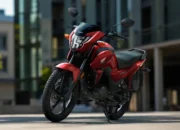 “Naked Sport Honda Baru: Gaspol Jakarta-Surabaya Tanpa SPBU, Spesifikasi yang Wajib Diketahui!”