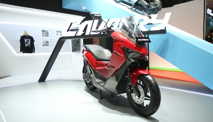 “Insentif Motor Listrik Urgen: Produsen Lokal Desak Aksi Pemerintah!”