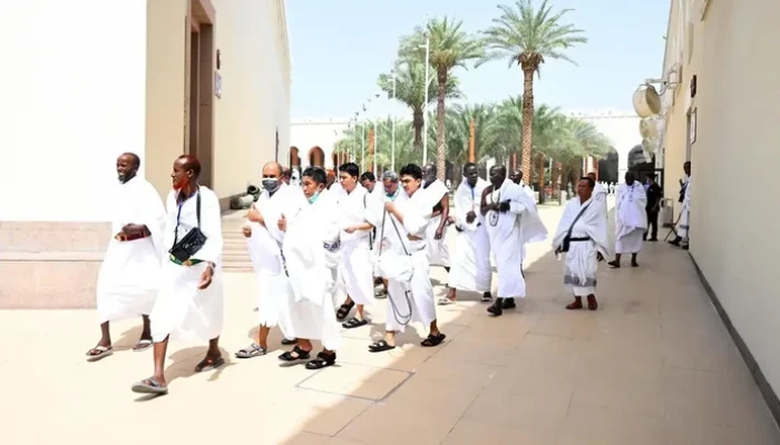 “Dari Mana Awal Gelar Haji? Kisah Pemulangan dari Tanah Suci yang Menggugah”