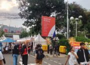 Blok M Ramai, Warga Meriahkan HUT DKI Ke-498 dengan Semangat