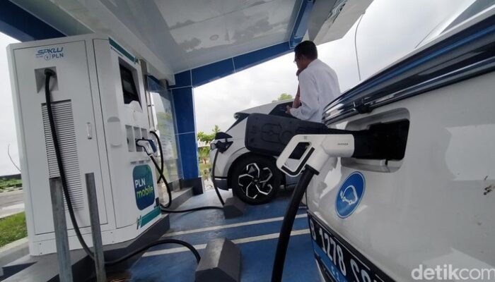 **10.000 SPKLU Beroperasi di Malaysia Tahun Ini, Bagaimana dengan Indonesia?**