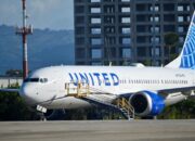 United Airlines Perkenalkan Check-In 45 Menit Sebelum Terbang, Tak Ada Pengecualian!