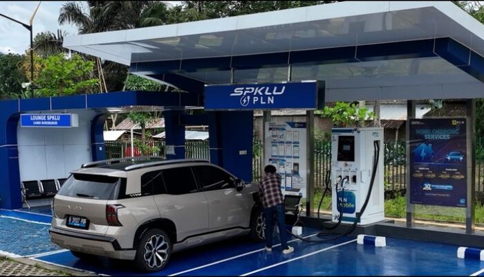 “Maksimalkan Perjalanan Jauh Dengan Mobil Listrik: Tips Teknis untuk Menghindari Pemutusan Daya”