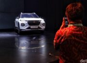 **Pesona Suzuki Fronx: Menyihir 10 Ribu Konsumen Sebelum Debut**
