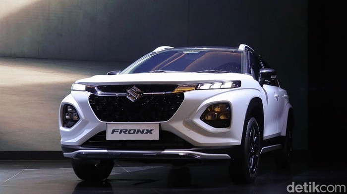 **Suzuki Fronx, SUV Ringkas yang Paling 'Masuk Akal' Dibeli**