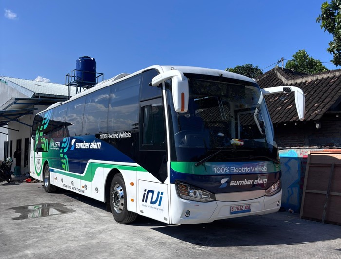 PO Sumber Alam Perkenalkan Inovasi Bus Listrik di Trayek Bekasi-Yogyakarta
