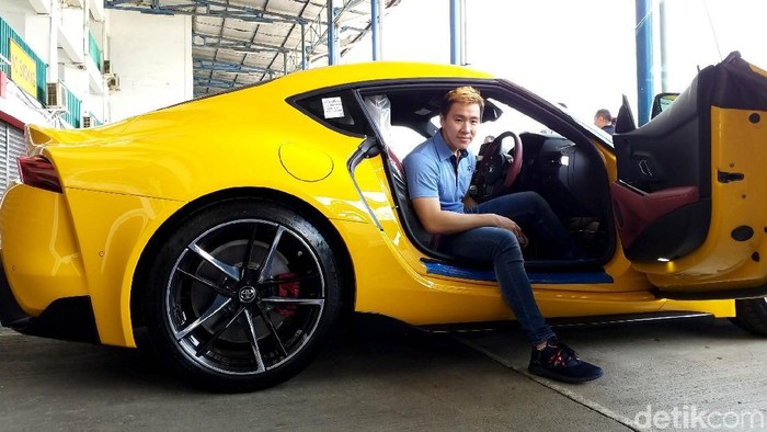 **Percaya Nggak Percaya, Warna Kuning Mobil Paling Awet Nilai Jualnya! 1,2 Juta Data iSeeCars Buktikan**