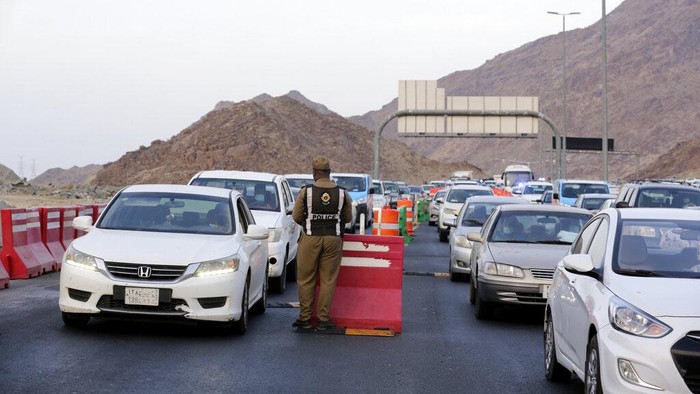 Haji Tanpa Ijazah: Bongkar Modus Penipu Jemaah Haji Ilegal