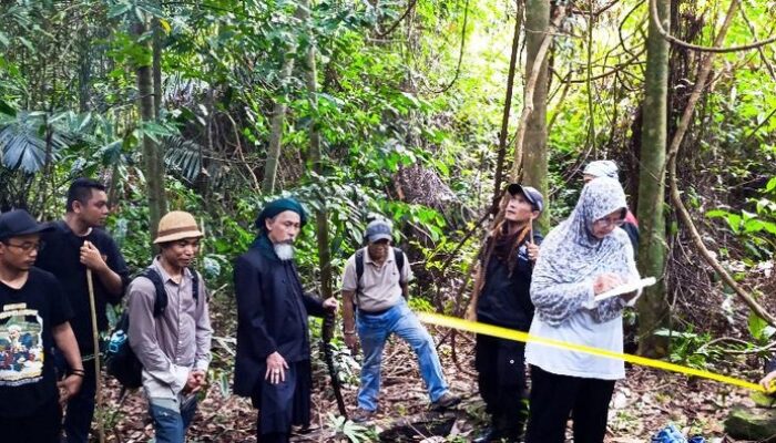 “Pertemuan Menakjubkan: Arca-Menhir di Gunung Tangkil, Warisan Budaya Baru yang Wajib Dikunjungi!”