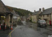 **Costwold: Desa Cantik di Inggris yang Menolak Turis karena Privasi Warga**