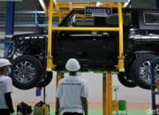 BAIC ‘Numpang’ Rakit Mobil di Pabrik Handal Hingga 2028: Strategi Pabrikasi Revolusioner?