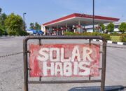 “Operator Bus Terjebak dalam Krisis Solar, Antre Semalaman di Sumatra!”