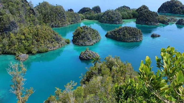 Jangan Rusak Keindahan Raja Ampat demi Tambang Nikel