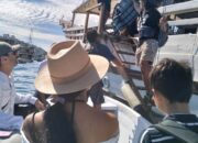 **20 Turis yang Ditipu Agen Travel Terharu Saksikan Keindahan TN Komodo di Labuan Bajo**