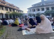 **Lawang Sewu: Tempat Ibadah Salat Idul Adha dengan Udara Sejuk yang Menakjubkan**