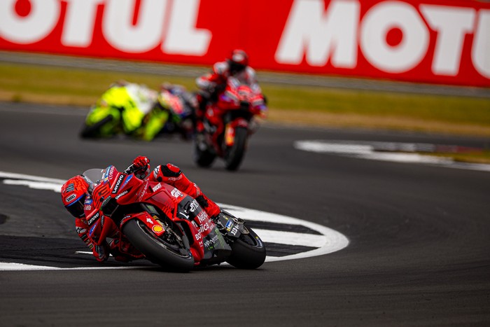 **Sprint Race MotoGP Aragon 2025: Performa Marquez dan Teknologi Ducati!**