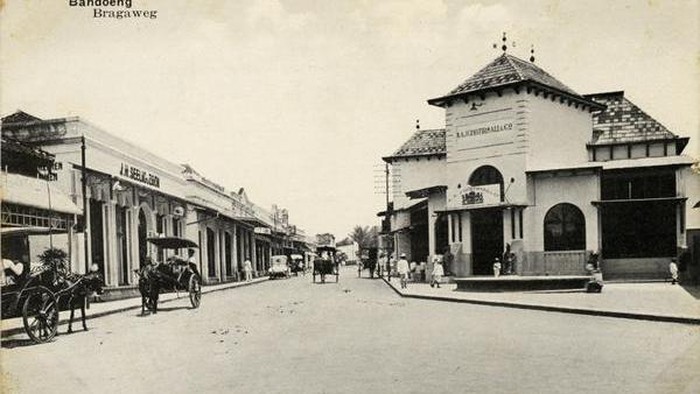 Menyuguhkan Bandung Seperti Masa Emasnya Dengan 