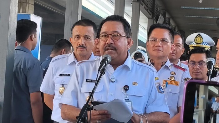 **Rano Karno Rencanakan Perda Larangan Ondel-ondel di DKI Jakarta**