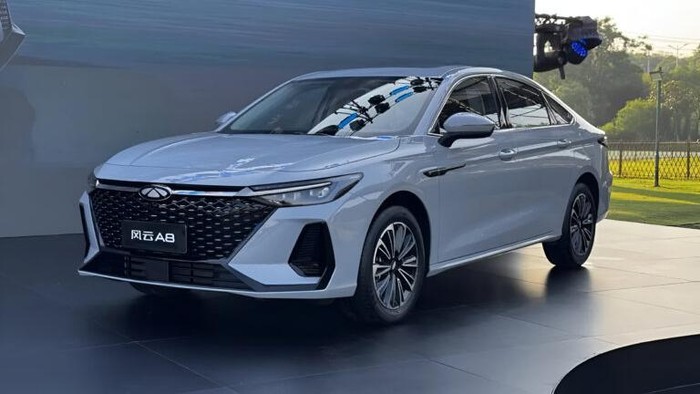 Spesifikasi Chery Fulwin A8: Sedan Hybrid Murah dengan Harga Rp 180 Jutaan