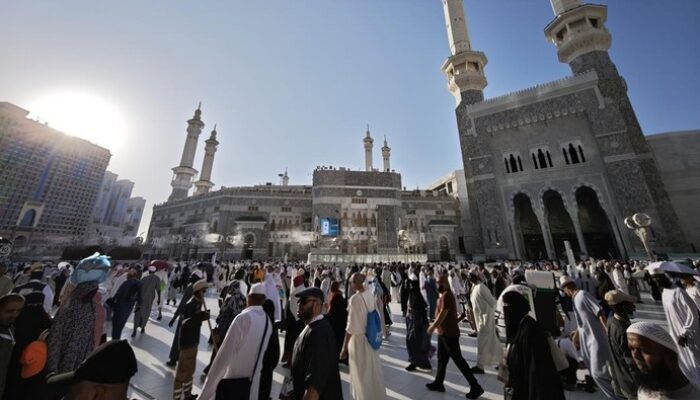 Ibadah Haji Usai, Pasar Oleh-oleh Diserbu Jemaah – Update 1