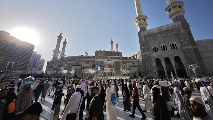 Ibadah Haji Usai, Pasar Oleh-oleh Diserbu Jemaah - Update 1