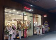 **Incar Pasar Baru, Sarinah Resmi Buka di Jakarta Premium Outlets: Eksplorasi Lokal di Alam Sutera**