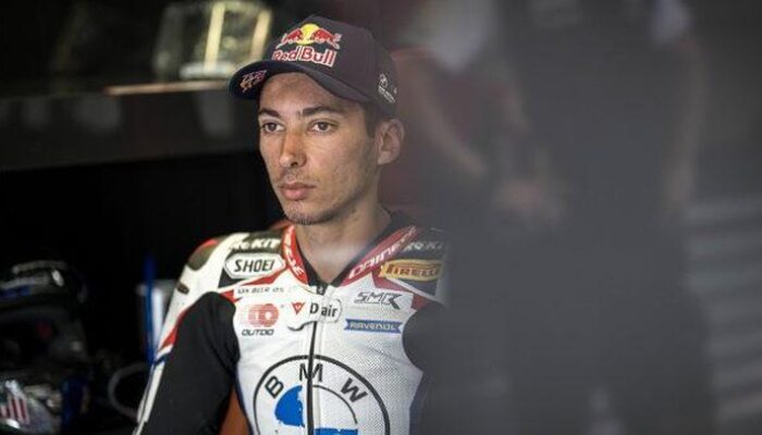 **Lorenzo Sebut Toprak Tidak Cocok Kendarai Motor MotoGP Yamaha YZR-M1**