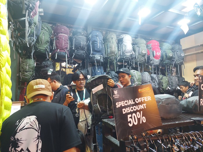 **Ragam Promo di Indofest 2025, Serunya Belanja Gear Outdoor!**