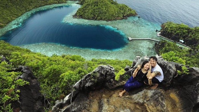 **Menpar Widiyanti: Raja Ampat Tetap Menyambut Wisatawan dengan Lindungan Penuh**