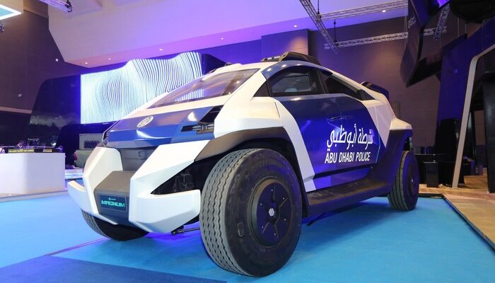 “Mobil Polisi Abu Dhabi Datang ke Jakarta: Bisa Antipeluru dan Beroperasi Senyap!”