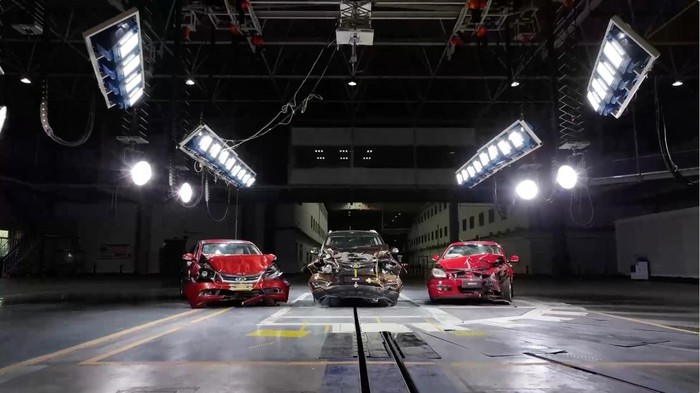 **Chery Tiggo Series Melalui Uji Tabrak Ekstrem Setelah 10 Tahun, Lihat Hasilnya!**