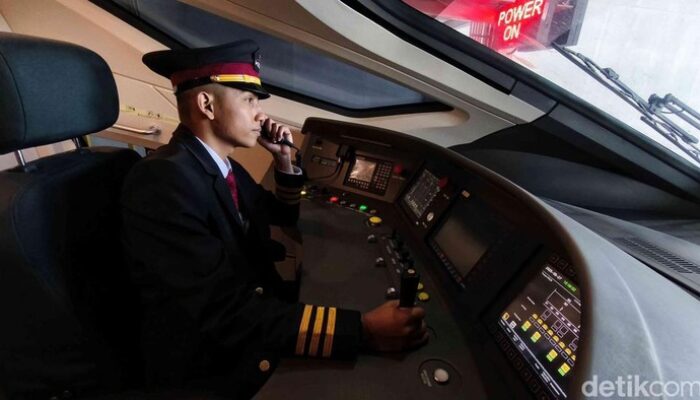 **Liburan Murah bersama Whoosh! Rute Padalarang-Tegalluar dan Halim-Karawang Cuma Rp 75 Ribu**