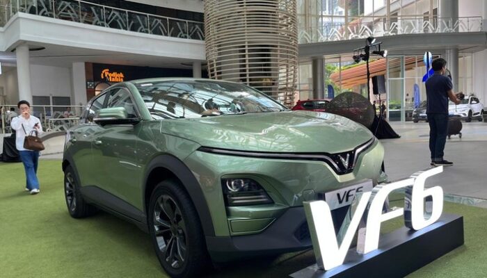 “Crossover Listrik Rp 384 Jutaan, VinFast VF6 Siap Goyang Pasar Otomotif”