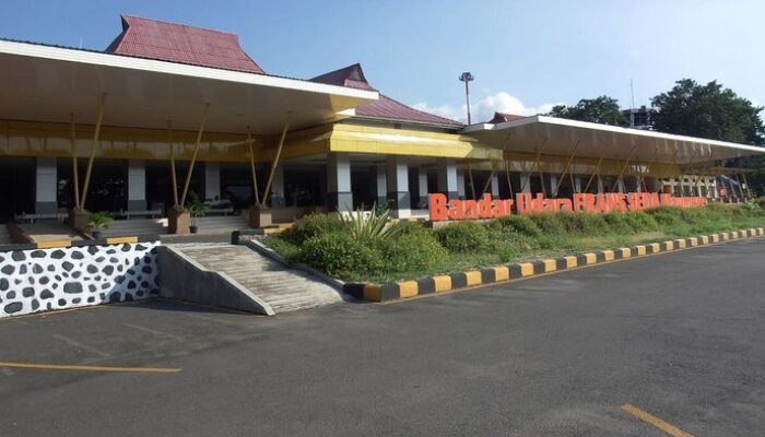 Letusan Gunung Lewotobi Tutup 3 Bandara di Flores NTT, Berdampak pada Wisatawan!