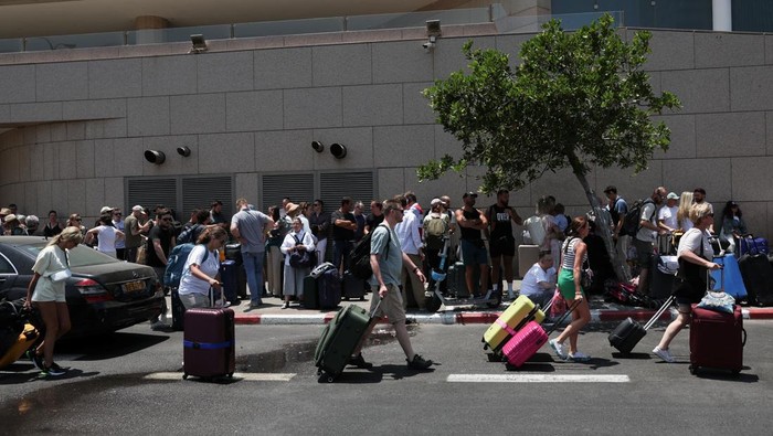 Deborah, Dari Pesta Pernikahan Tel Aviv Hingga Tragedi yang Tak Terduga