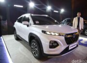 “ADAS Suzuki Fronx Siap Revolusi Ertiga Cs, Benarkah?”
