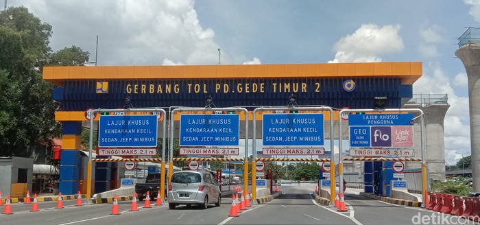 Biaya Pasang Stiker RFID untuk Transaksi Tol Tanpa Berhenti: Bagaimana dan Berapa?