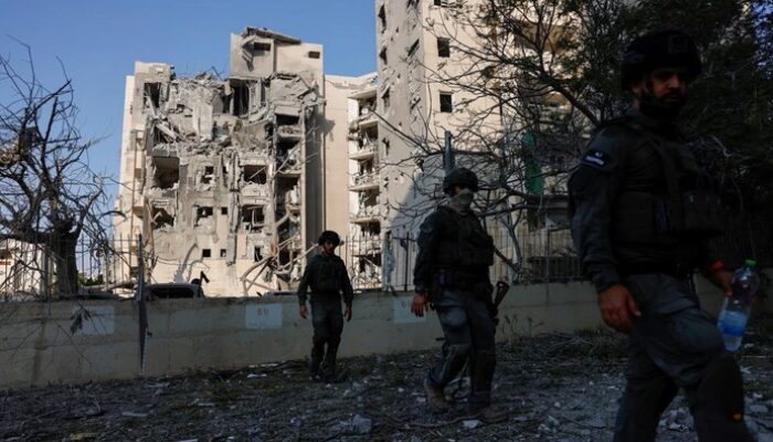 “Perang Israel-Iran: Bisa Guncang Pasar Mobil Dunia?”