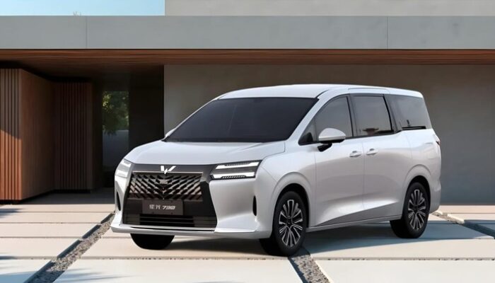 “Calon MPV Listrik Wuling Pakai Pintu Geser, Mau Jegal BYD M6?”