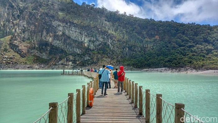 **Misteri Matinya Burung-burung di Kawah Putih Akhirnya Terungkap oleh Orang Jerman**